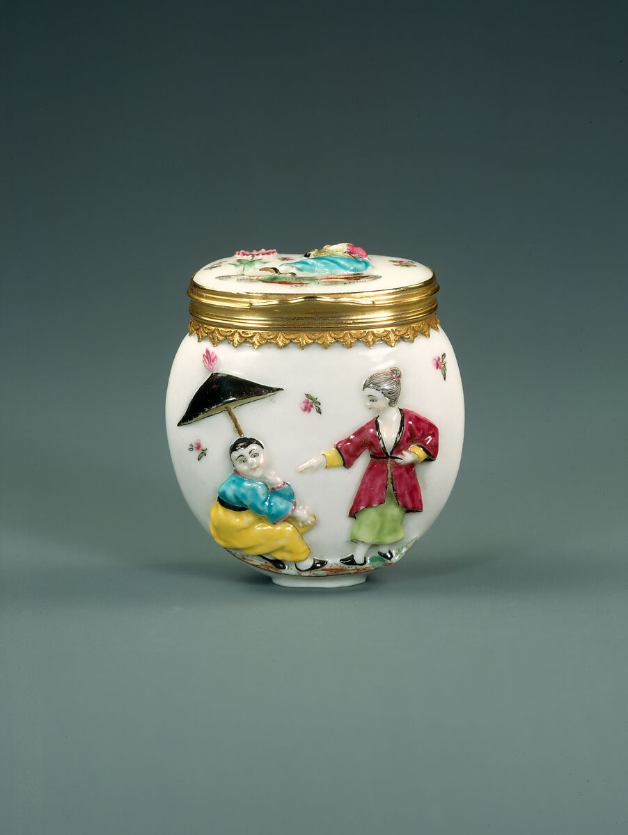 Snuffbox, Saint James&#39;s Factory (British, ca. 1748/49–1760), Soft-paste porcelain, gold, British, London 