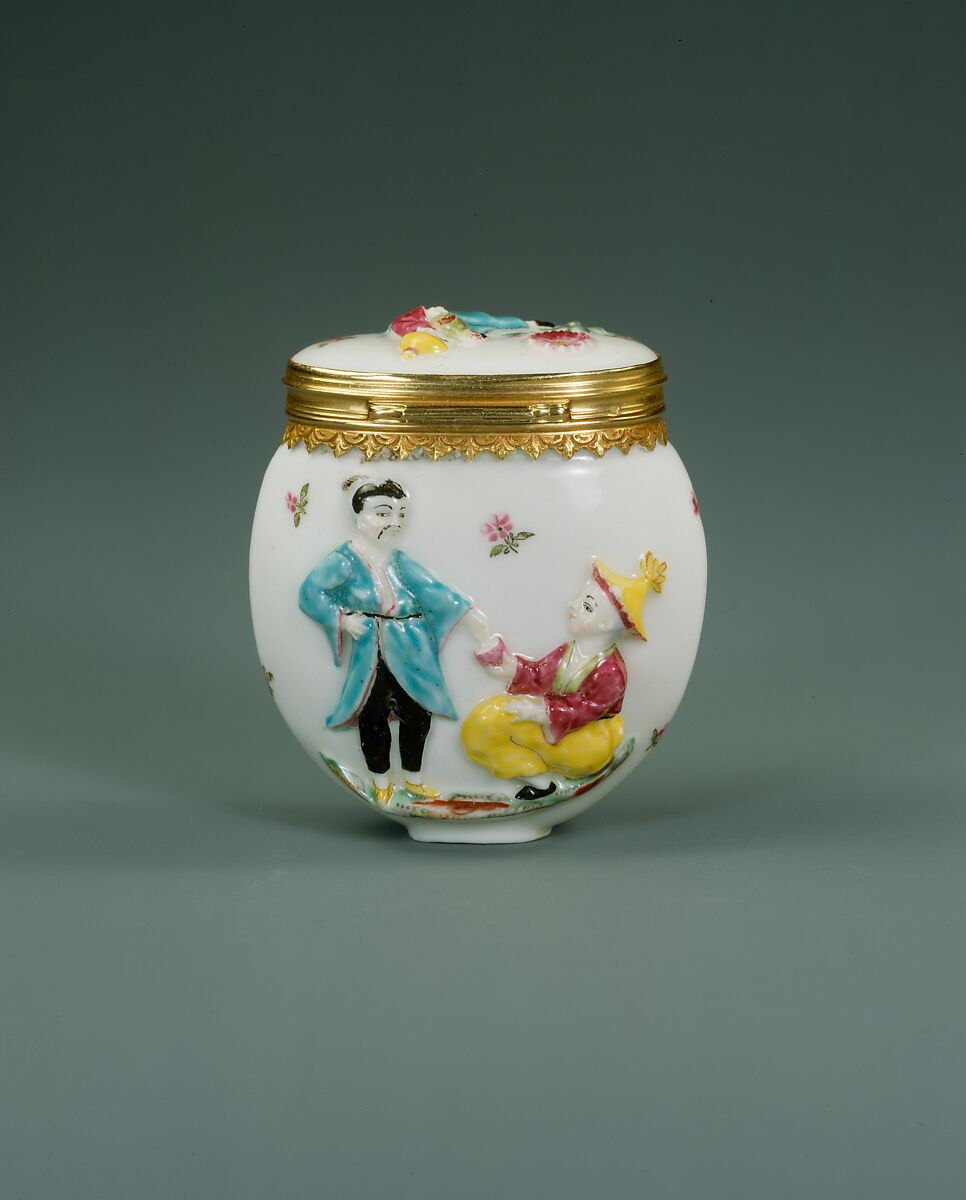 Snuffbox, Saint James's Factory (British, ca. 1748/49–1760), Soft-paste porcelain, gold, British, London