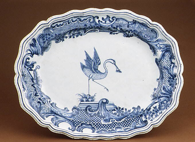 Platter, Hard-paste porcelain, Chinese, for Swedish market 