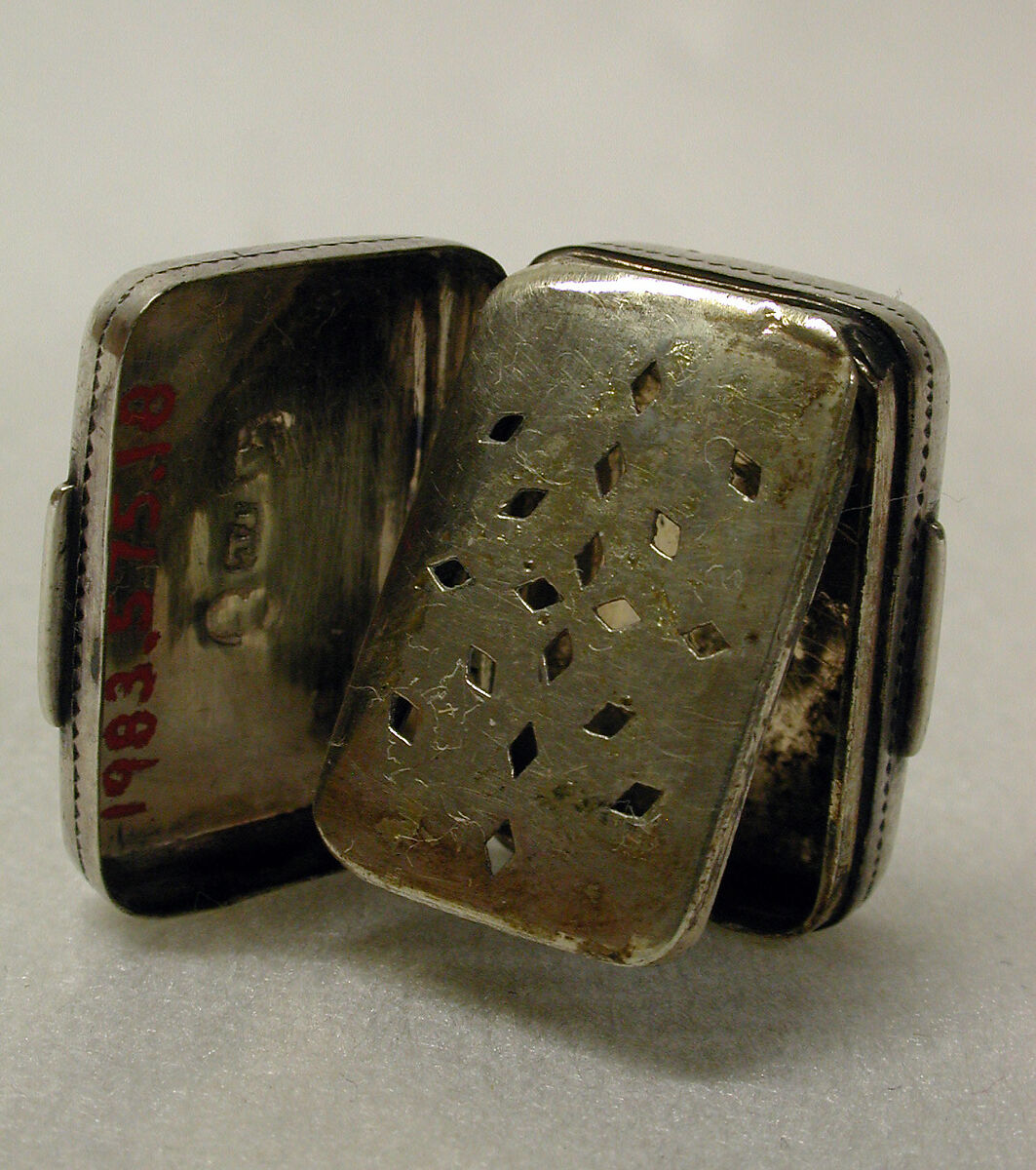Vinaigrette, Probably by John Lawrence &amp; Co. (British, active from 1813), Silver, British, Birmingham