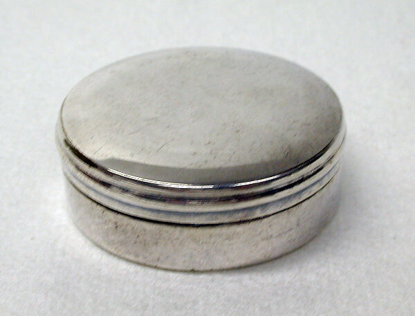 Powder box, Silver, British 