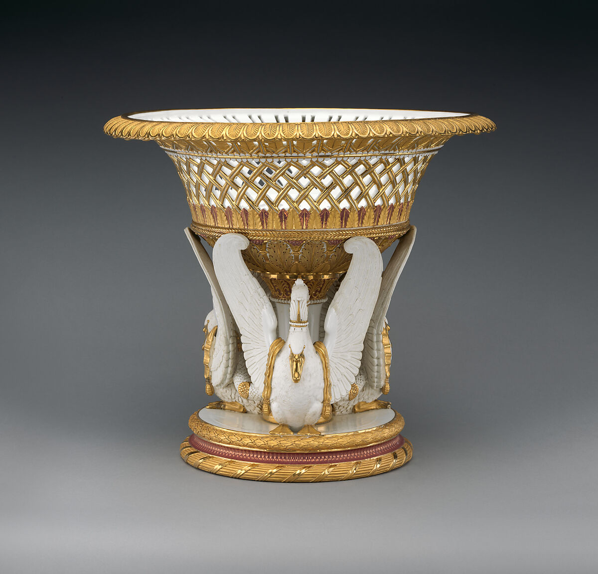 Fruit or flower basket (corbeille aux cygnes), Sèvres Manufactory (French, 1740–present), Hard-paste porcelain, French, Sèvres 