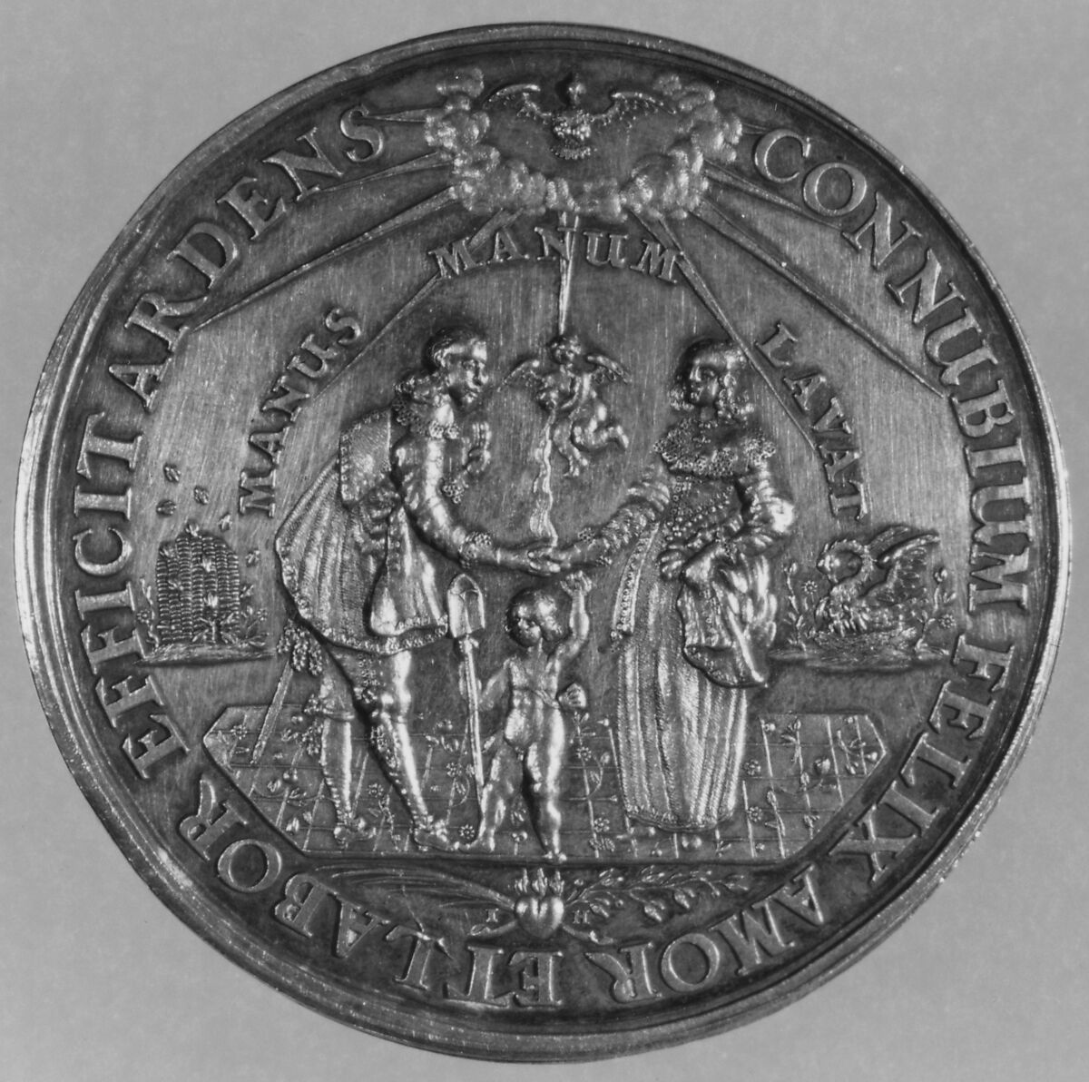 Marriage medal, Medalist: Johann Höhn I (German, 1607–1663), Silver, German, Danzig 