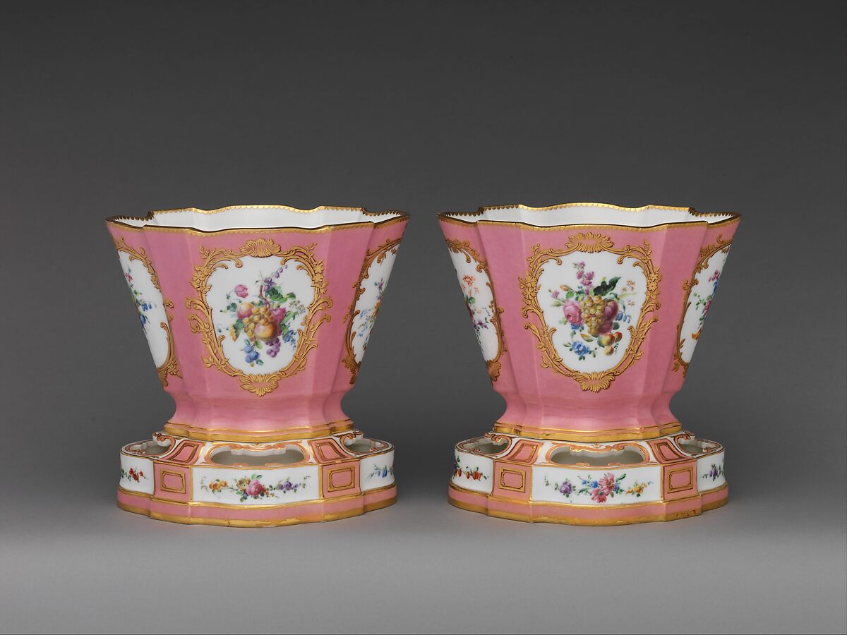 Pair of flower vases (vases hollandois), Sèvres Manufactory (French, 1740–present), Soft-paste porcelain, French, Sèvres 