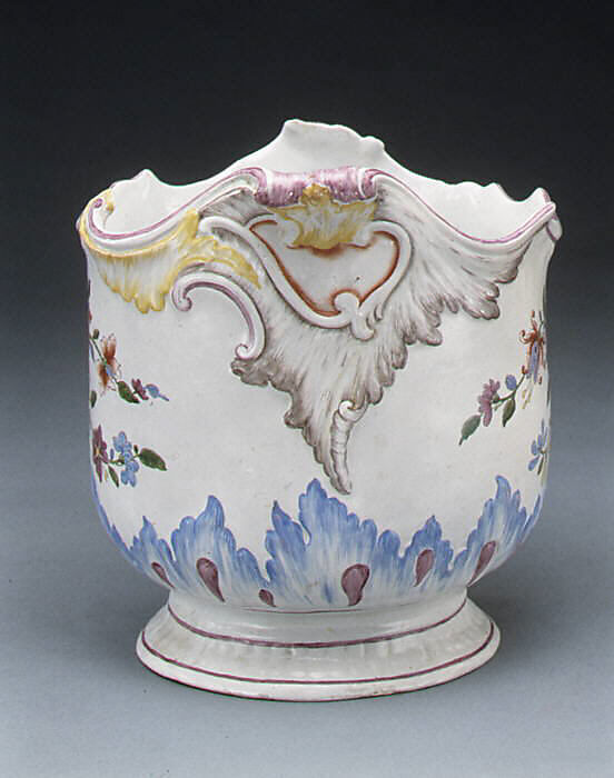 Wine bottle cooler (one of a pair), Doccia Porcelain Manufactory (Italian, 1737–1896), Tin-glazed hard-paste porcelain, Italian, Florence