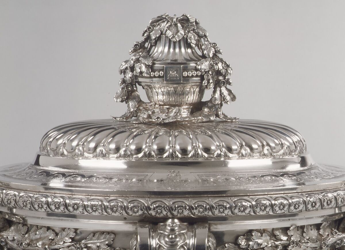 Tureen with cover and liner, Jacques-Nicolas Roettiers (1736–1788, master 1765, retired 1777), Silver, French, Paris
