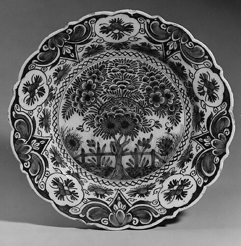 Pair of plates