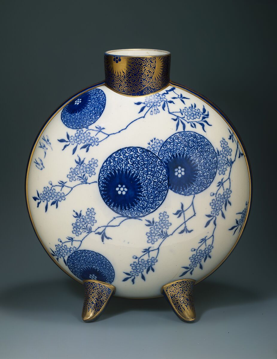 Moon flask, Designed by Henry Slater, Lead-glazed earthenware, transfer-printed and gilt, British, Burslem, Staffordshire 