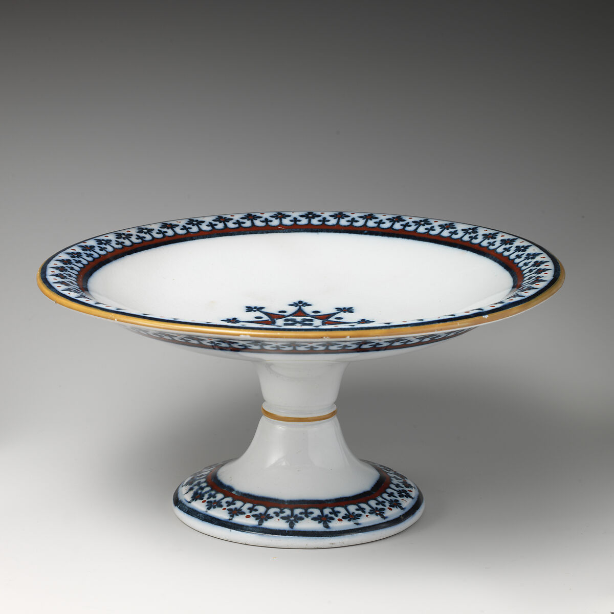 Tazza, Minton(s) (British, Stoke-on-Trent, 1793–present), Earthenware, British, Stoke-on-Trent, Staffordshire 