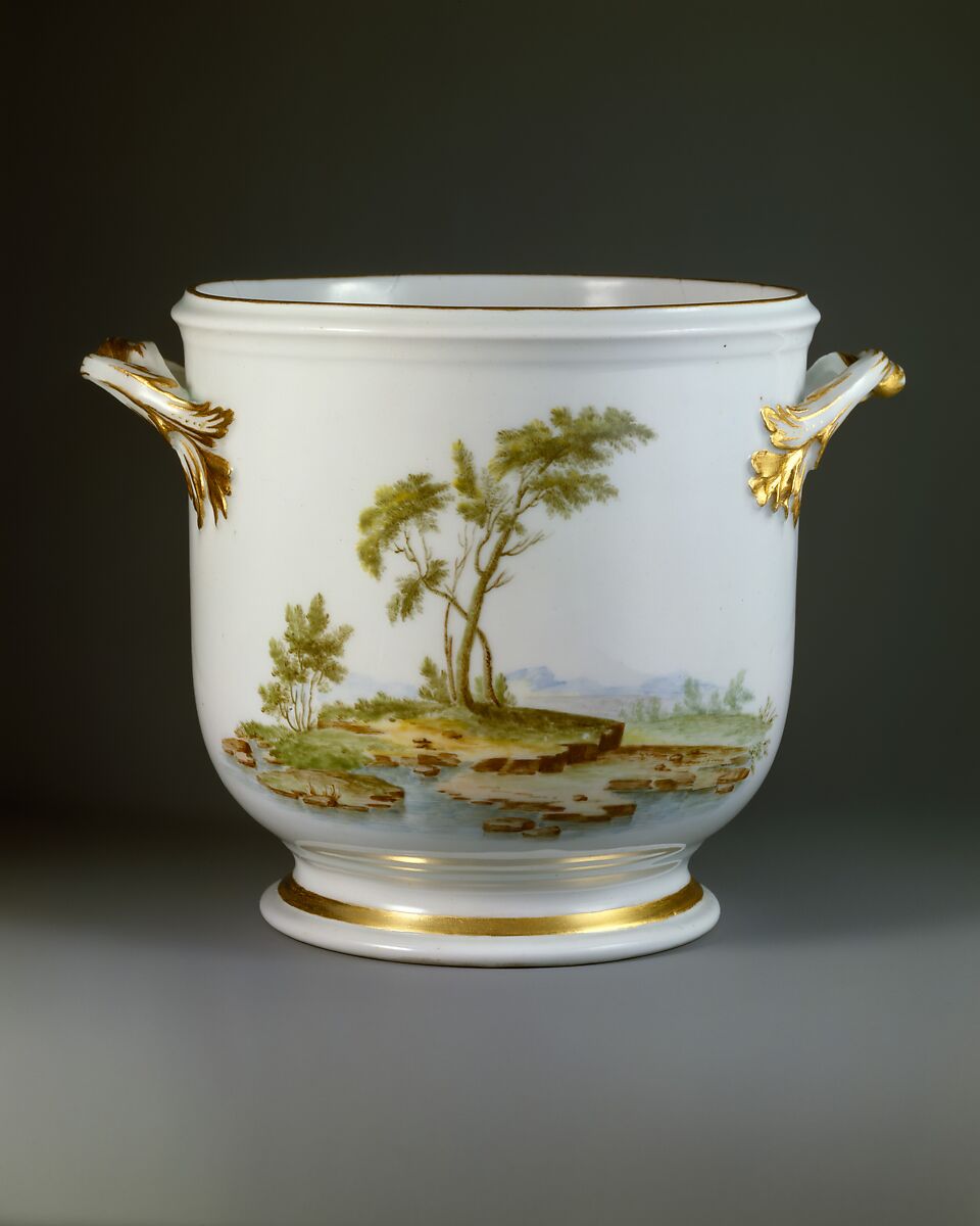 Wine cooler (seau à demi-bouteille) (one of a pair), Vincennes Manufactory (French, ca. 1740–1756), Soft-paste porcelain, French, Vincennes 