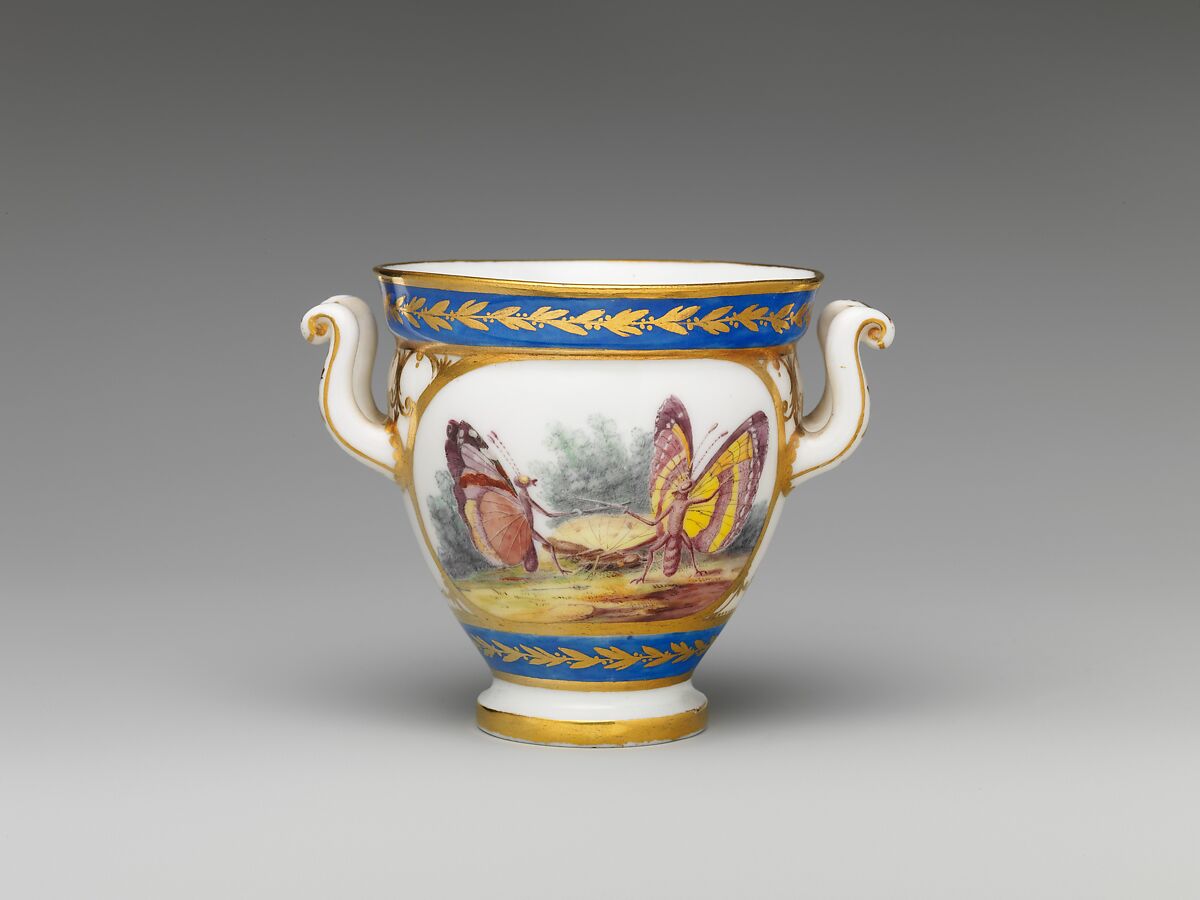 Cup (tasse à l'étrusque) and saucer, Sèvres Manufactory (French, 1740–present), Soft-paste porcelain, French, Sèvres