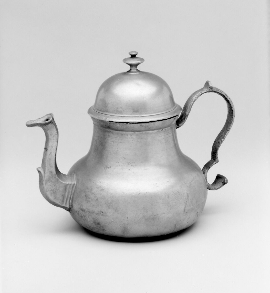 Teapot, Christian Roth (worked 1754, died 1807), Pewter, German, Nuremberg