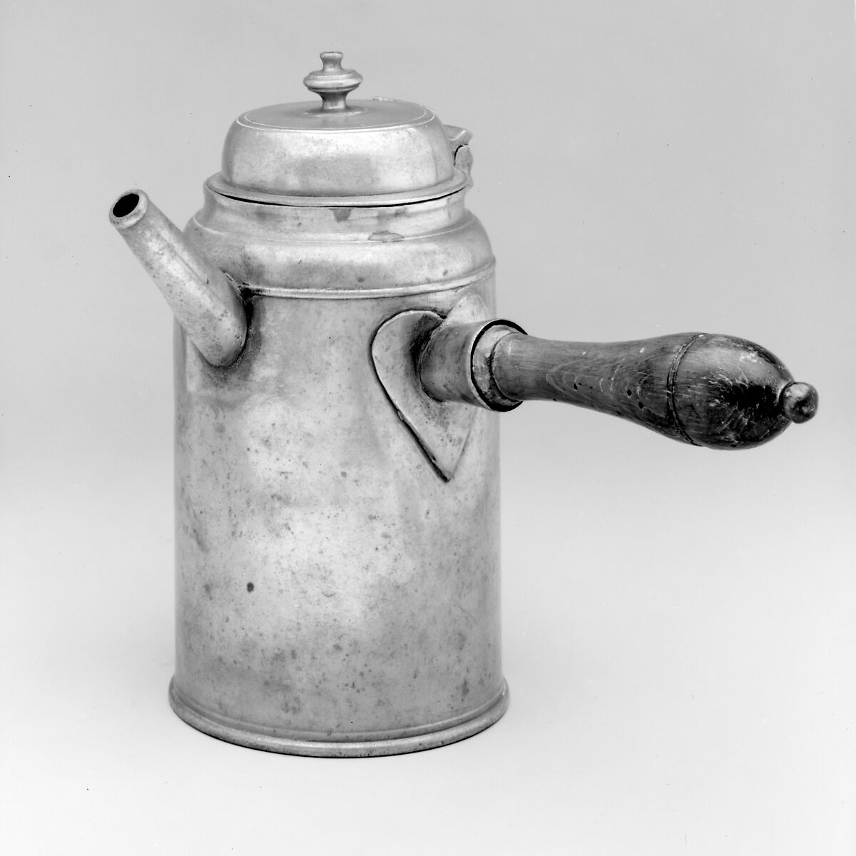 Chocolate pot, Freidrich Gottfried Herrmann (German, recorded 1783–1813), Pewter, German, Dresden