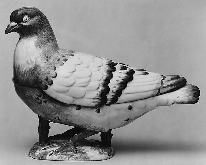 Tureen with cover in the form of a pigeon, Period of Paul Hannong (1755–1759), Faience (tin-glazed earthenware), French, Strasbourg