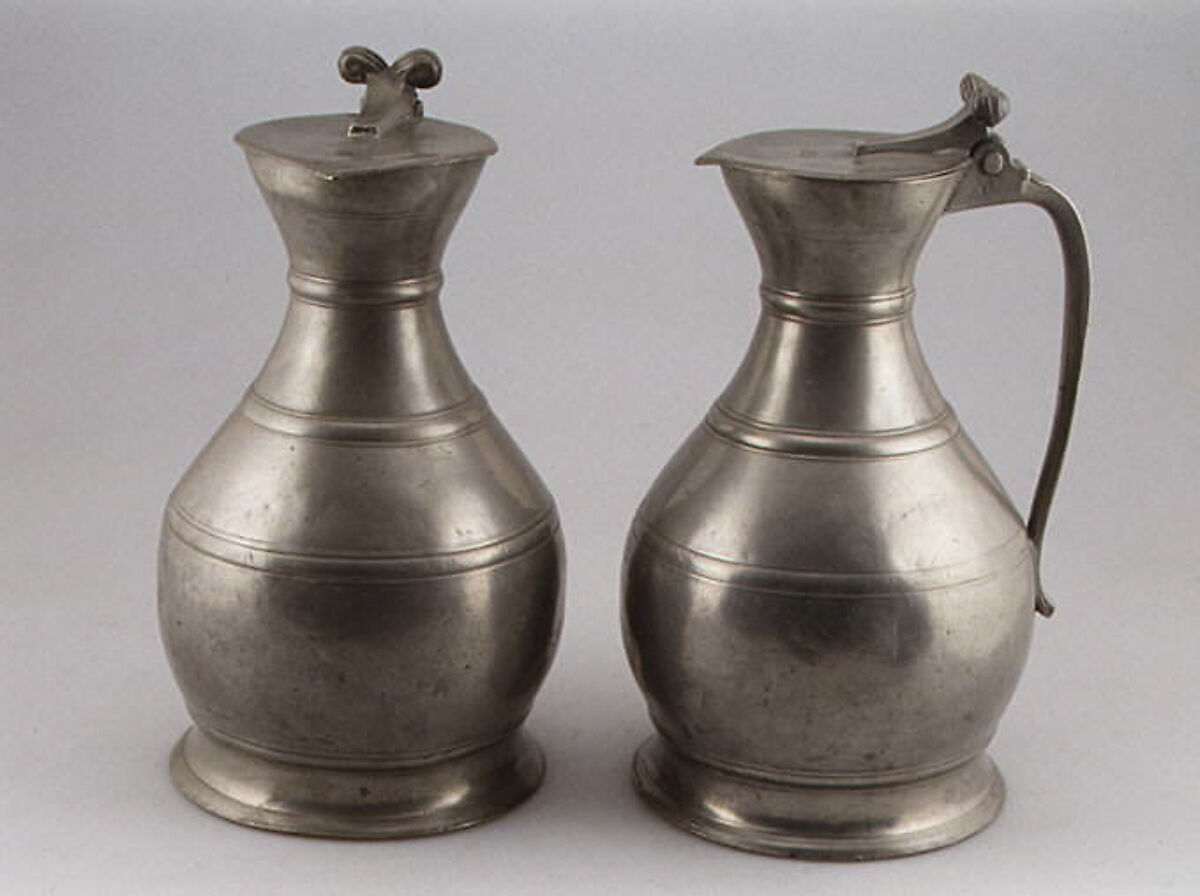 Pair of flagons, Joseph Samain (master 1736), Pewter, French 