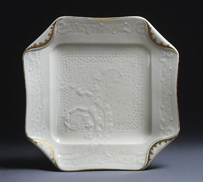 Dish, Design attributed to Albert-Louis Dammouse (French, Paris 1848–1926 Sèvres), Hard-paste porcelain, French, Limoges 