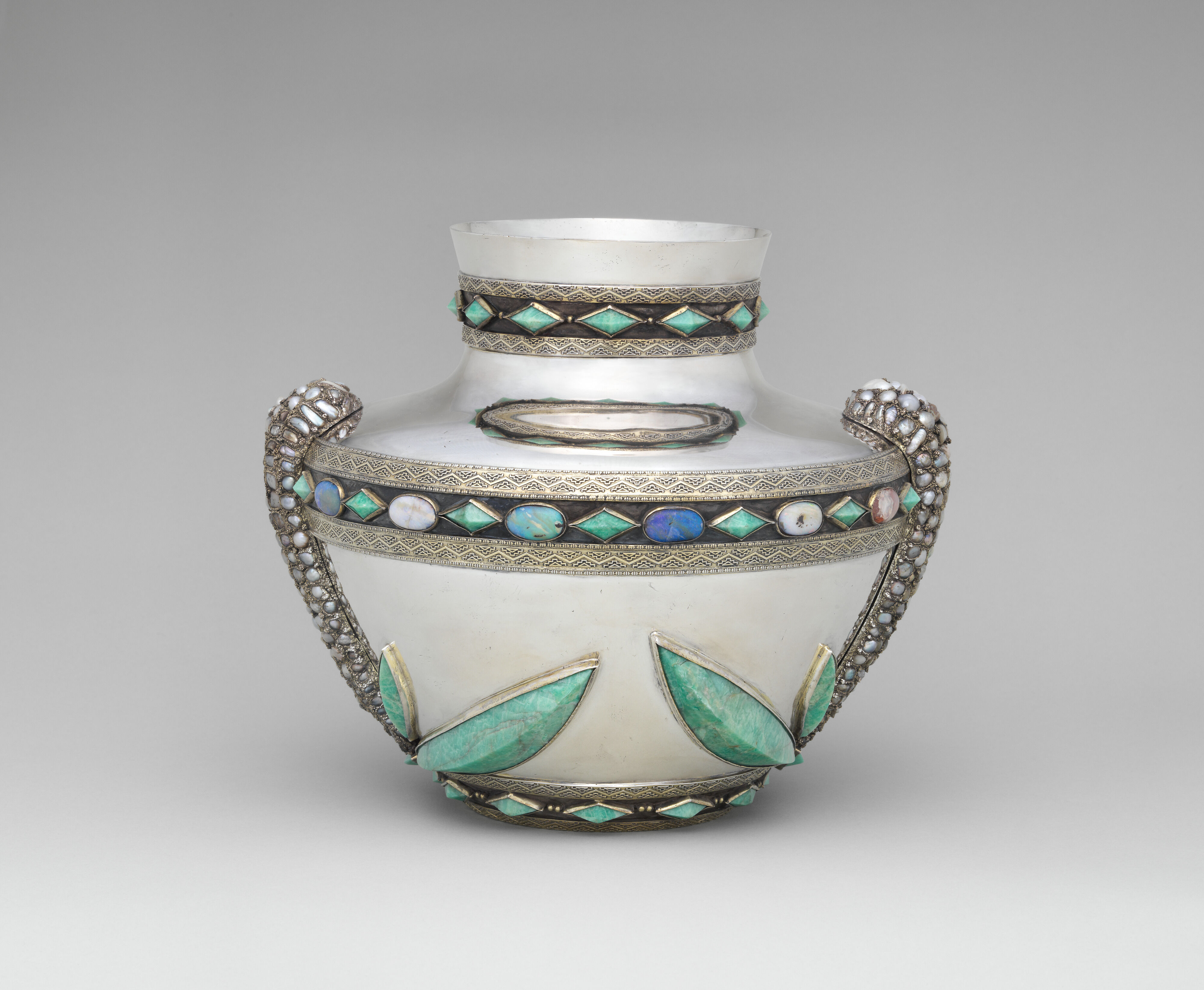Tiffany & Co. - Vase - American - The Metropolitan Museum of Art