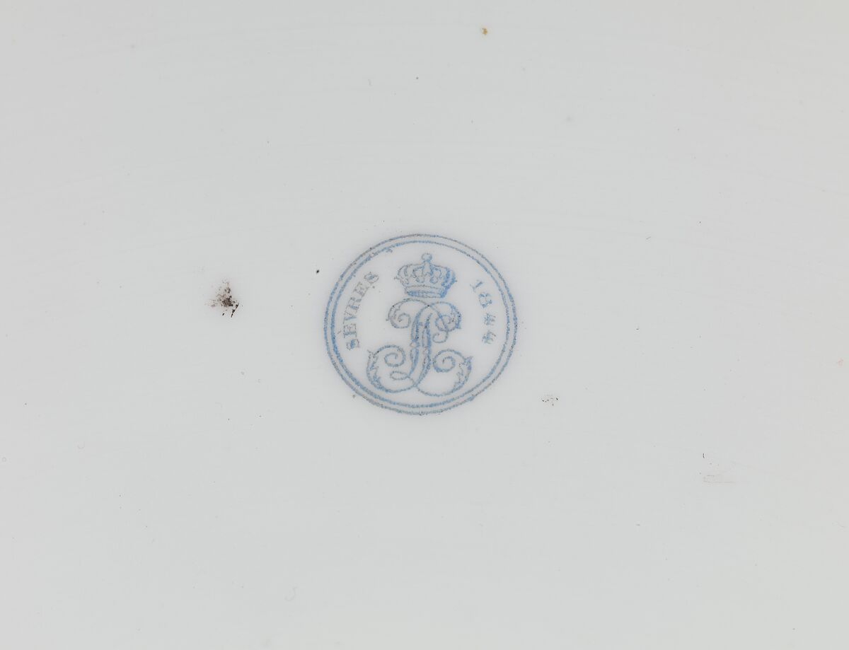 Vase (vase gothique Fragonard) (one of a pair), Sèvres Manufactory (French, 1740–present), Hard-paste porcelain decorated in polychrome enamels, gold, gilt bronze, French, Sèvres