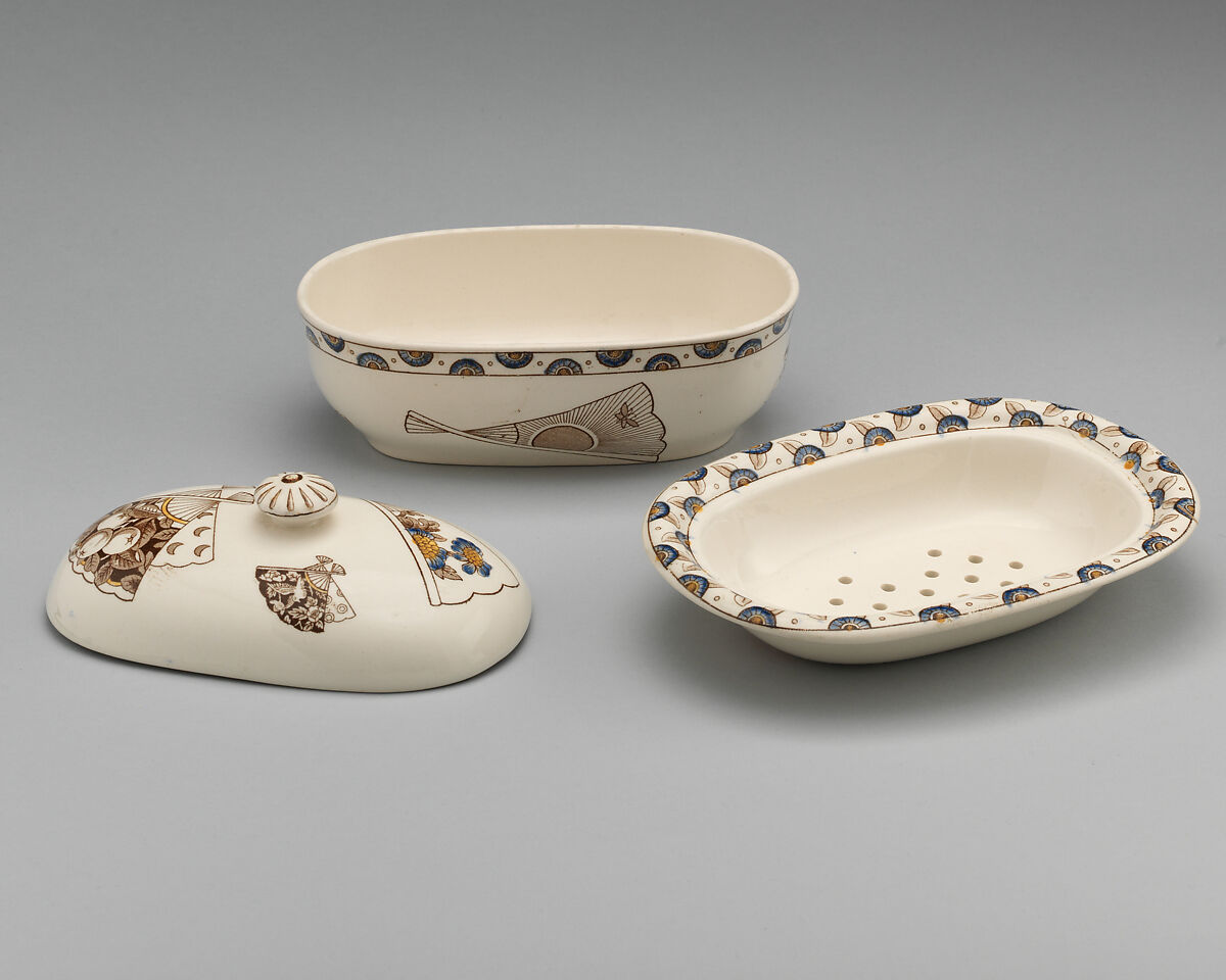 Ewer and basin, soap and brush boxes, Earthenware, probably British, Staffordshire
