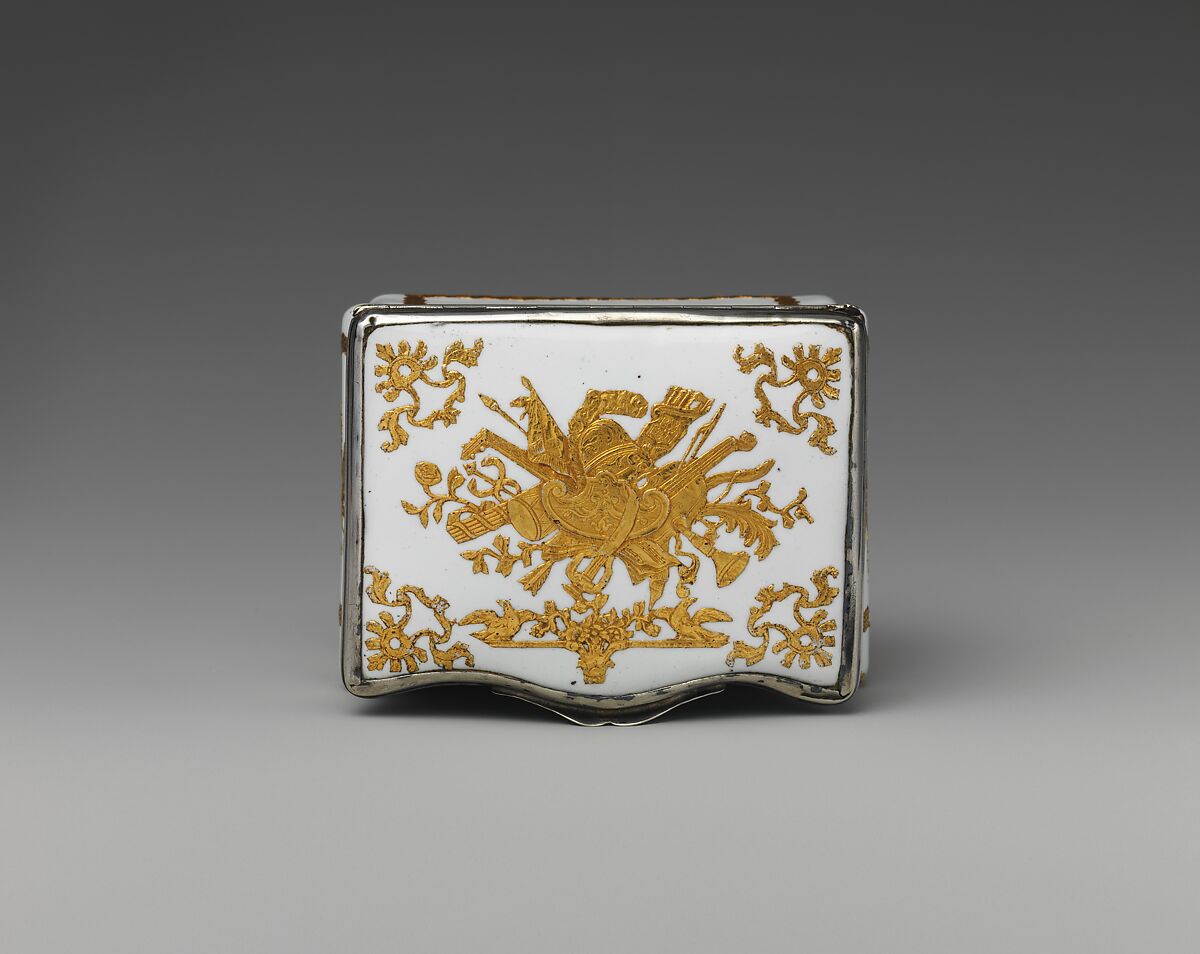 Snuffbox, Possibly by the Workshop of Charles Fromery (1685–1738), Enamel on copper partly gilt; silver, probably German, Berlin