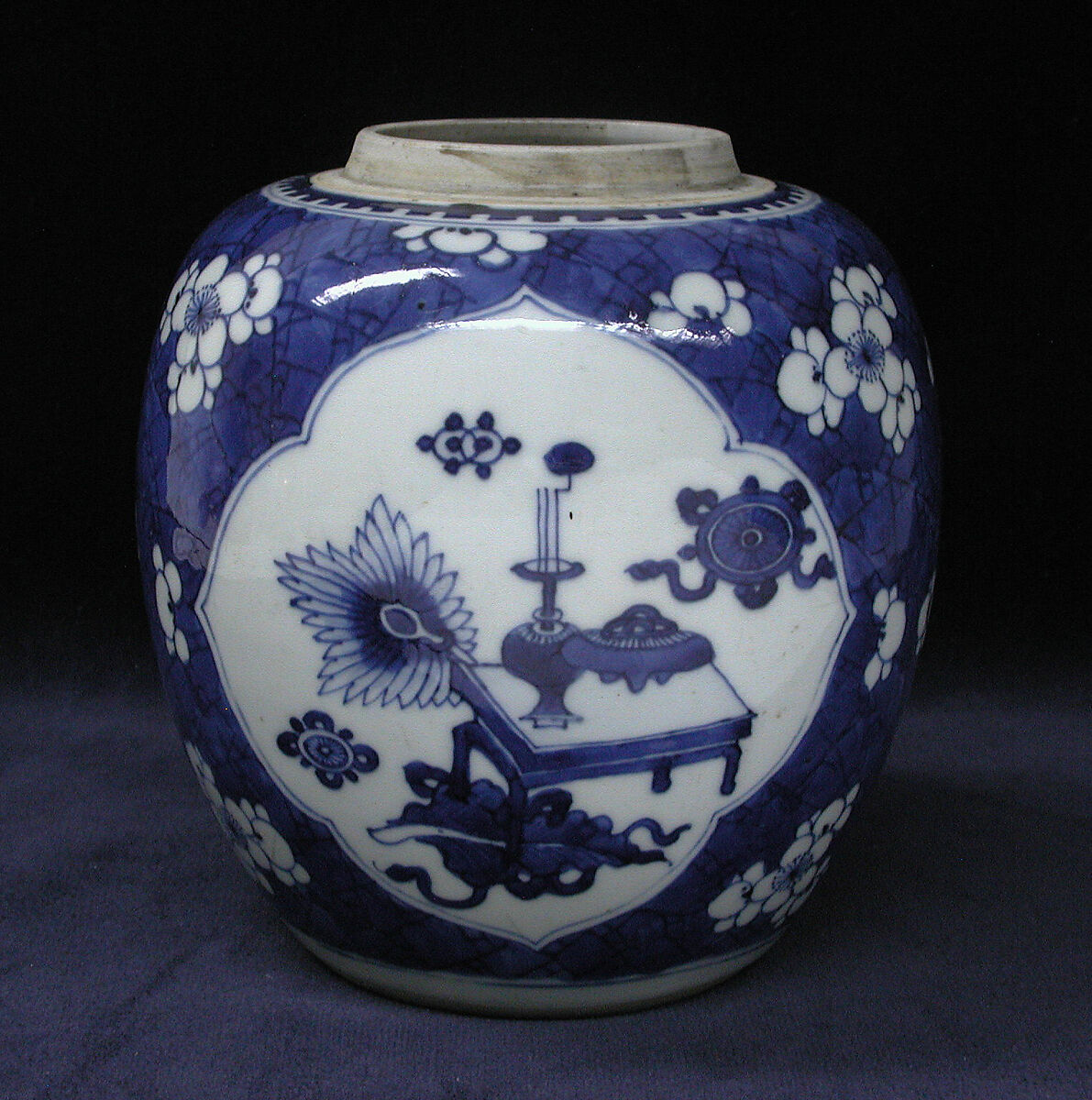 Jar, Porcelain, Chinese, for European market 