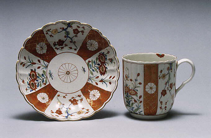 Cup and saucer, Worcester factory (British, 1751–2008), Soft-paste porcelain, British, Worcester 