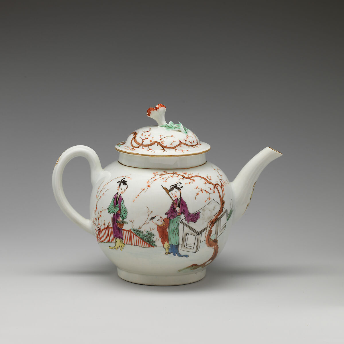 Teapot, Worcester factory (British, 1751–2008), Soft-paste porcelain with enamel decoration, British, Worcester