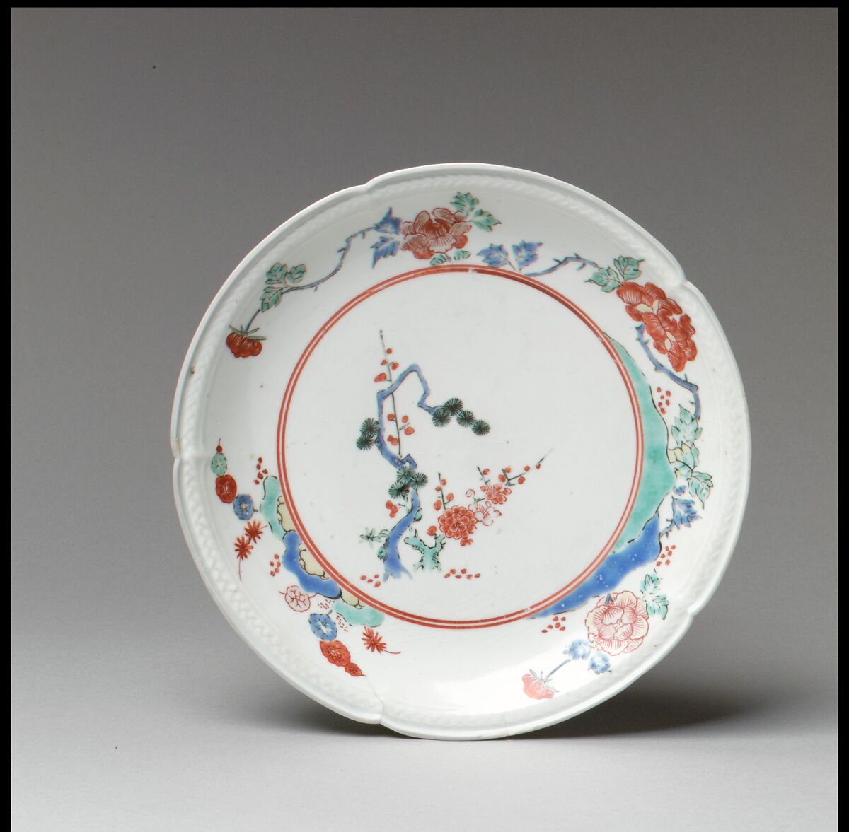 Dish, Hard-paste porcelain, Japanese, for European market 