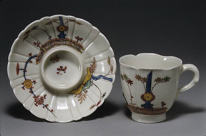 Cup and saucer, Saint-Cloud factory (French, mid-1690s–1766), Soft-paste porcelain, French, Saint-Cloud 