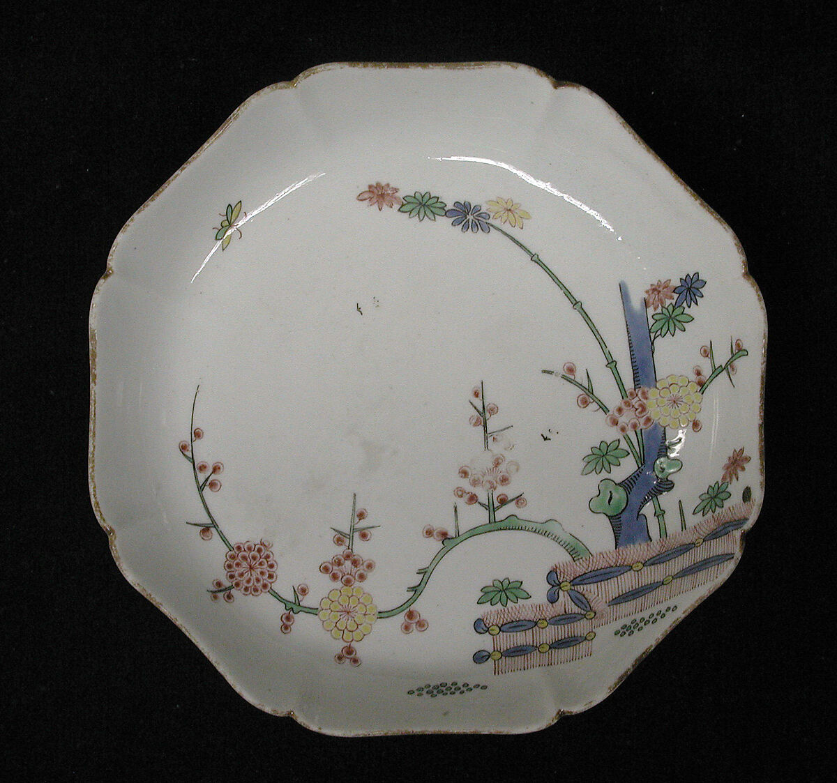 Dish, Chantilly (French), Soft-paste porcelain, French, Chantilly 