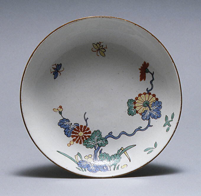 Saucer, Chantilly (French), Tin-glazed soft-paste porcelain, French, Chantilly 