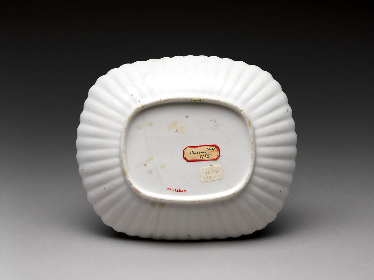 Dish with the story of "Hob in the Well", Chelsea Porcelain Manufactory (British, 1744–1784), Soft-paste porcelain painted with colored enamels over transparent glaze, British, Chelsea