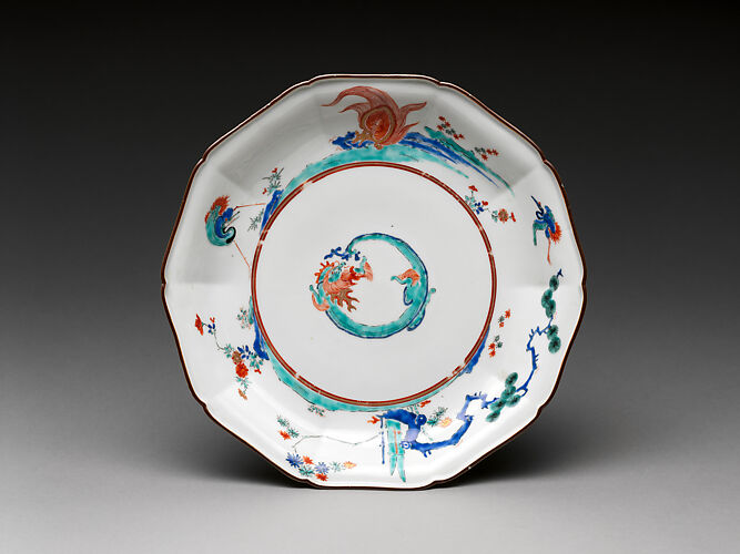 Dish with dragon