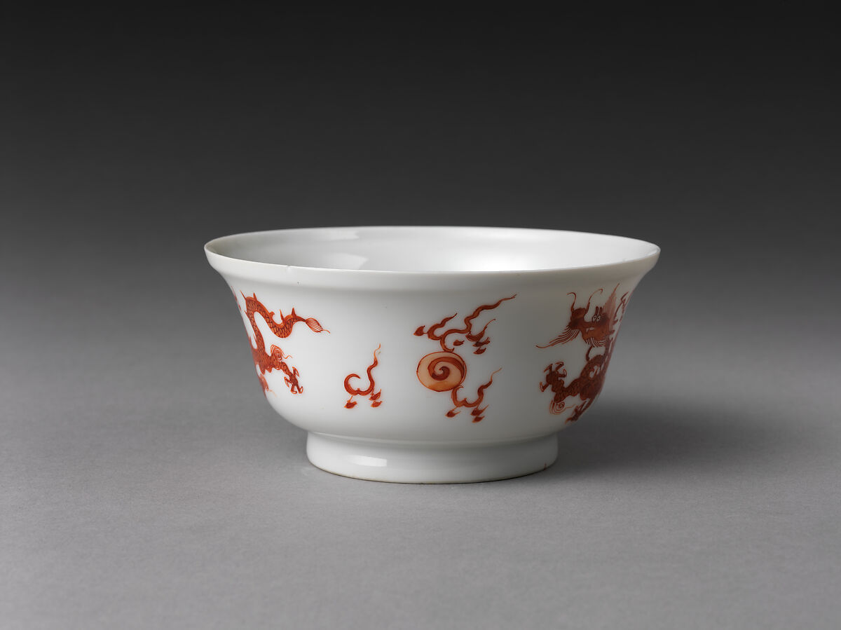 Bowl with dragon, Hard-paste porcelain painted with enamels over transparent glaze (Jingdezhen ware), Chinese, for European market