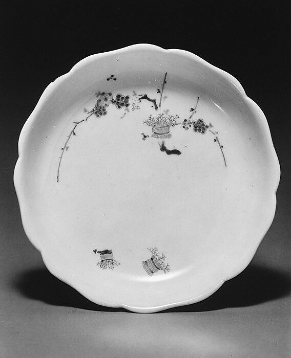 Saucer, Hard-paste porcelain, Japanese, for European market
