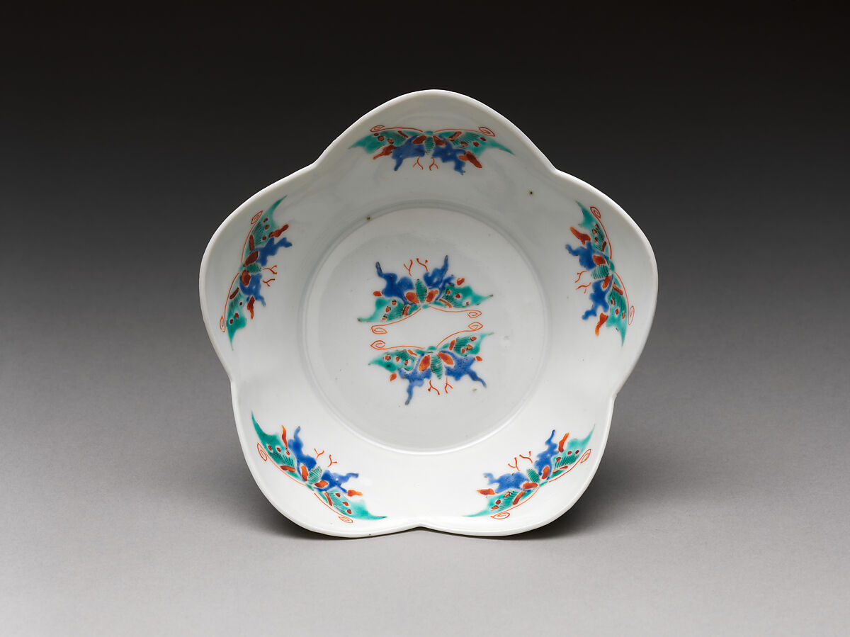 Saucer with butterflies, Hard-paste porcelain painted with colored enamels over transparent glaze (Hizen ware; Kakiemon type), Japanese, for European market 