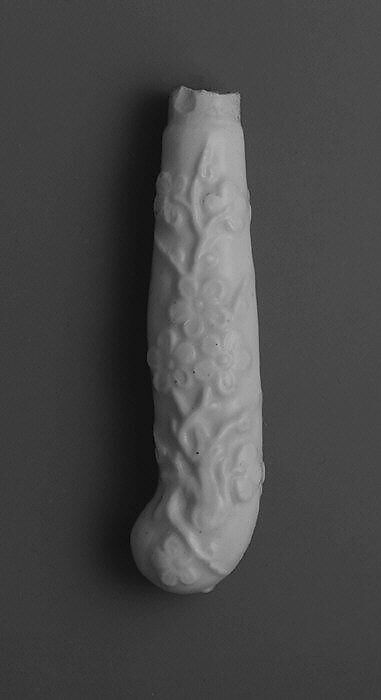 Knife handle, Chelsea Porcelain Manufactory (British, 1744–1784), Soft-paste porcelain, British, Chelsea 
