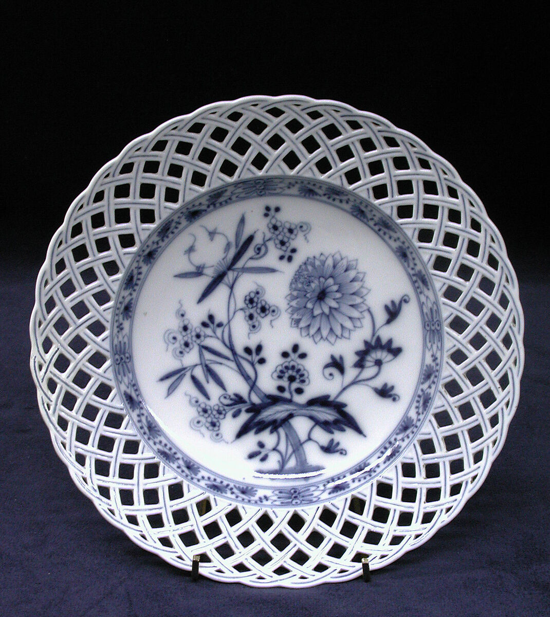 Dessert plate, Royal Porcelain Manufactory, Berlin (German, founded 1763), Hard-paste porcelain, German, Berlin 