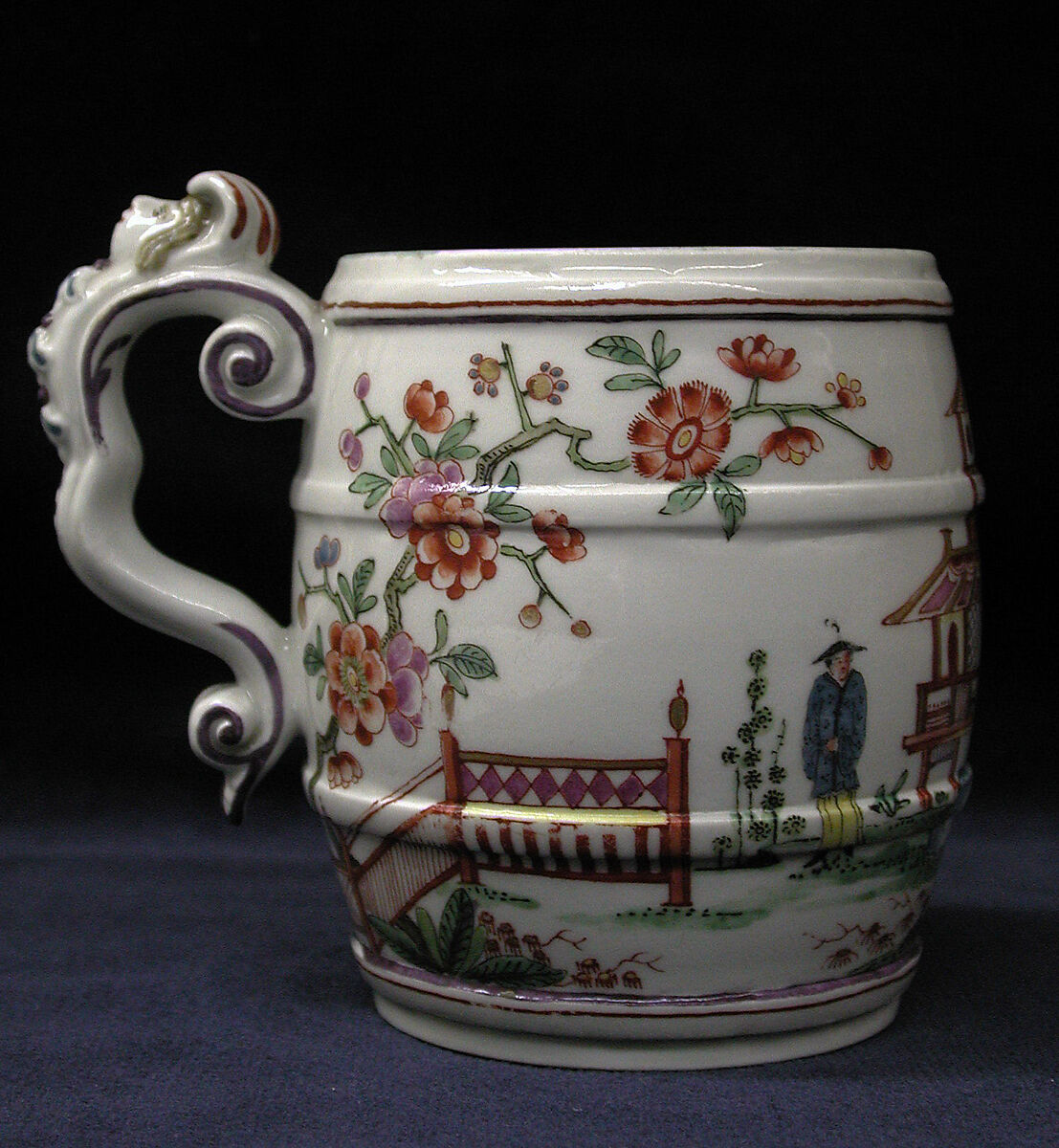 Mug, Vienna, Hard-paste porcelain, Austrian, Vienna 