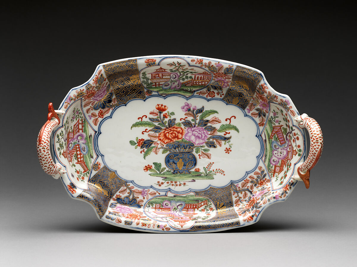 Tray with vase of flowers, Vienna, Hard-paste porcelain painted with colored enamels over transparent glaze, Austrian, Vienna 