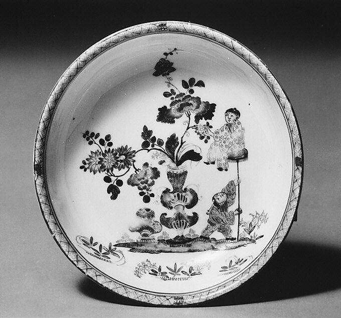 Saucer, Vienna, Hard-paste porcelain, Austrian, Vienna 