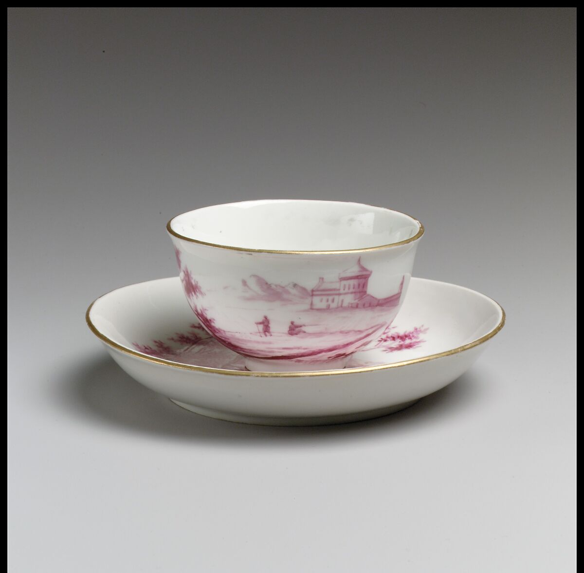 Teabowl, Hard-paste porcelain, possibly Dutch