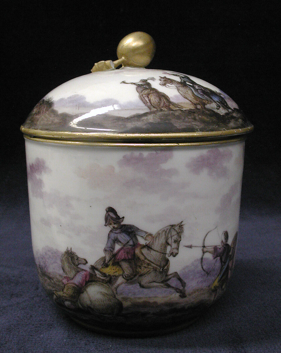 Sugar bowl (part of a service), Capodimonte Porcelain Manufactory (Italian, 1740/43–1759), Soft-paste porcelain, Italian, Naples 