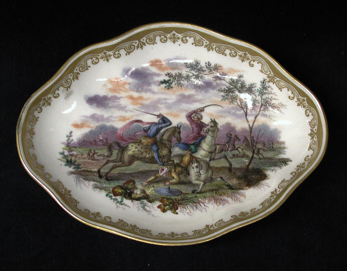 Oval tray (part of a service), Capodimonte Porcelain Manufactory (Italian, 1740/43–1759), Soft-paste porcelain, Italian, Naples 
