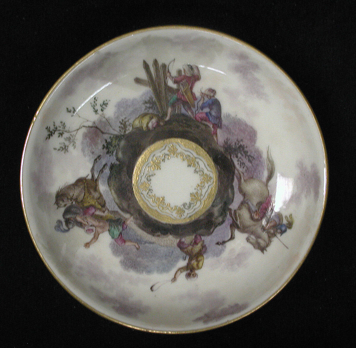 Saucer (part of a service), Capodimonte Porcelain Manufactory (Italian, 1740/43–1759), Soft-paste porcelain, Italian, Naples 