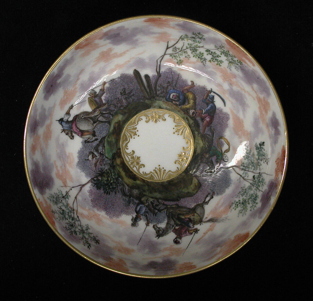 Saucer (part of a service), Capodimonte Porcelain Manufactory (Italian, 1740/43–1759), Soft-paste porcelain, Italian, Naples 