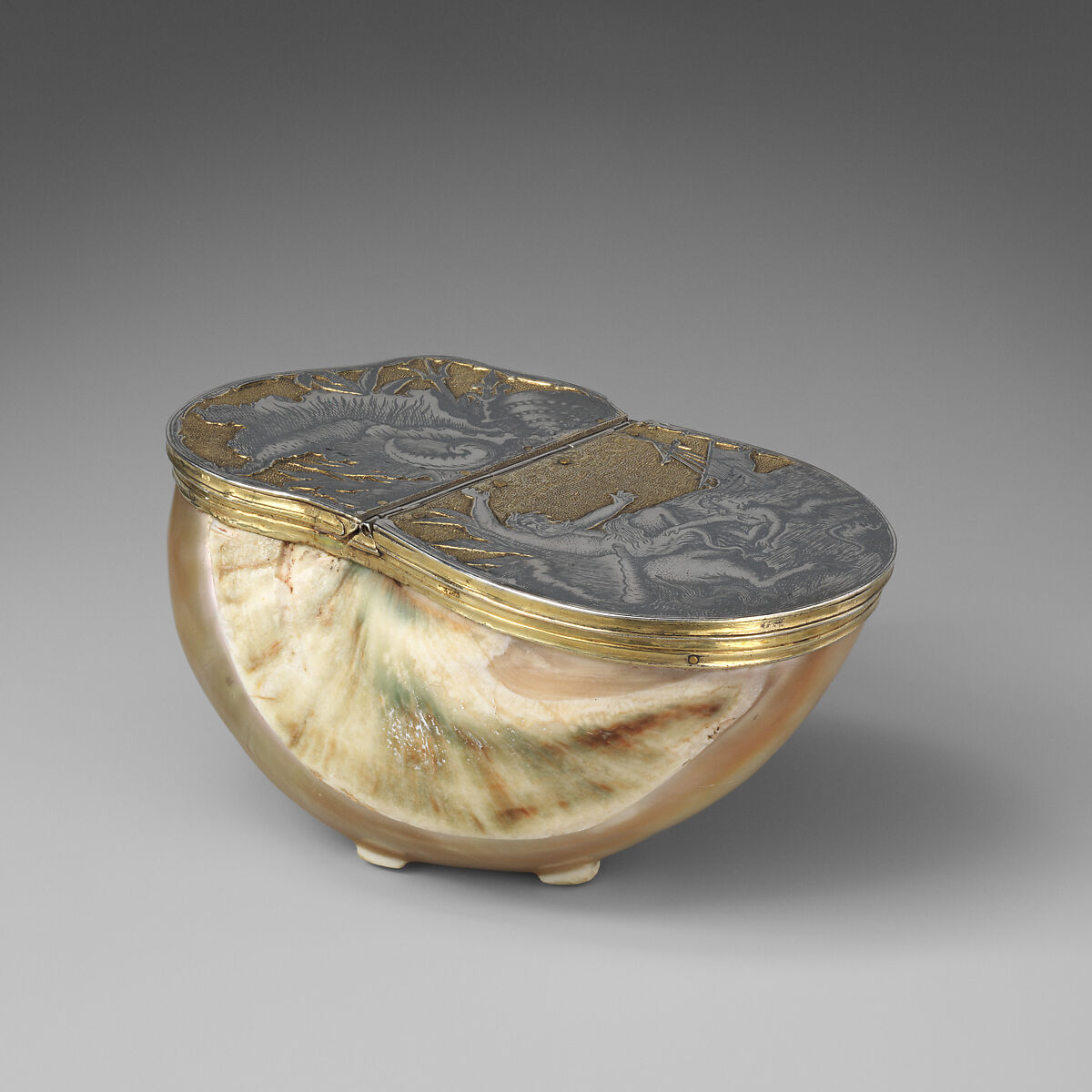 Table snuffbox, Niello scenes after a print entitled Naufrage (Shipwreck) by Jacques de Lajoüe (French, Paris 1686–1761 Paris)  , published in Paris 1736, Green Turban snail shell; gilded, matted, punched, and engraved silver; niello, Russian, probably Velikiy Ustyug