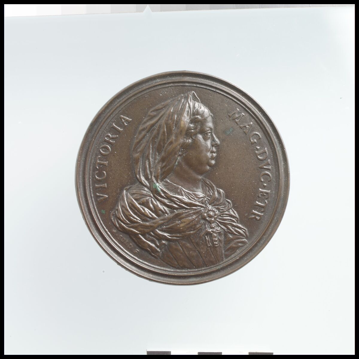 Vittoria della Rovere, Grand Duchess of Tuscany (1622-94), Medalist: Massimiliano Soldani (Italian, Montevarchi 1656–1740 Montevarchi), Bronze, dark brown patina, Italian, Florence