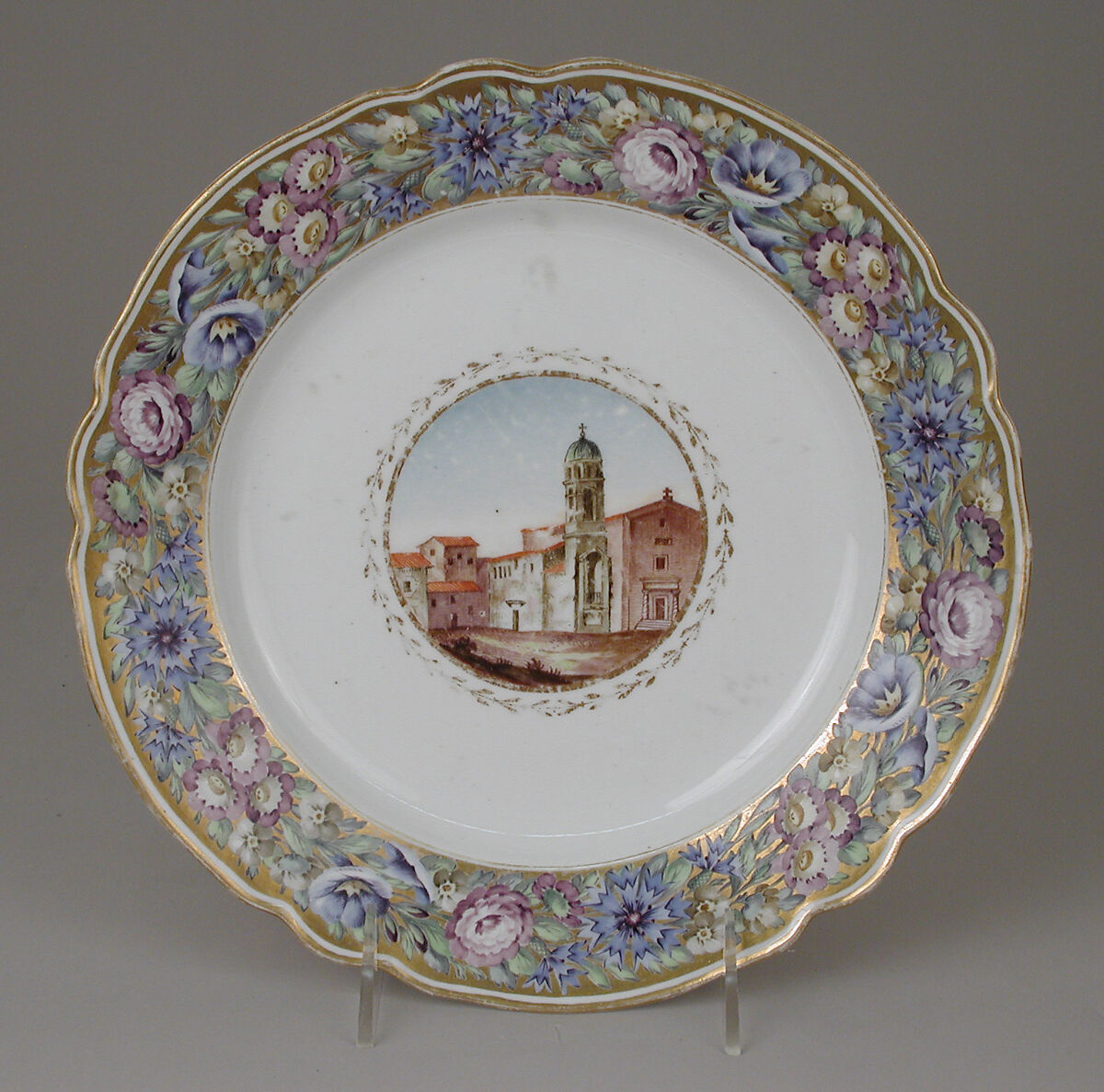 Plate, Imperial Porcelain Manufactory, St. Petersburg (Russian, 1744–present), Hard-paste porcelain, Russian, St. Petersburg 