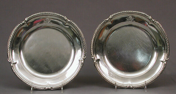 Plate from a table service owned by Chancellor Robert R. Livingston of New York, Jacques-Nicolas Roettiers (1736–1788, master 1765, retired 1777), Silver, French, Paris
